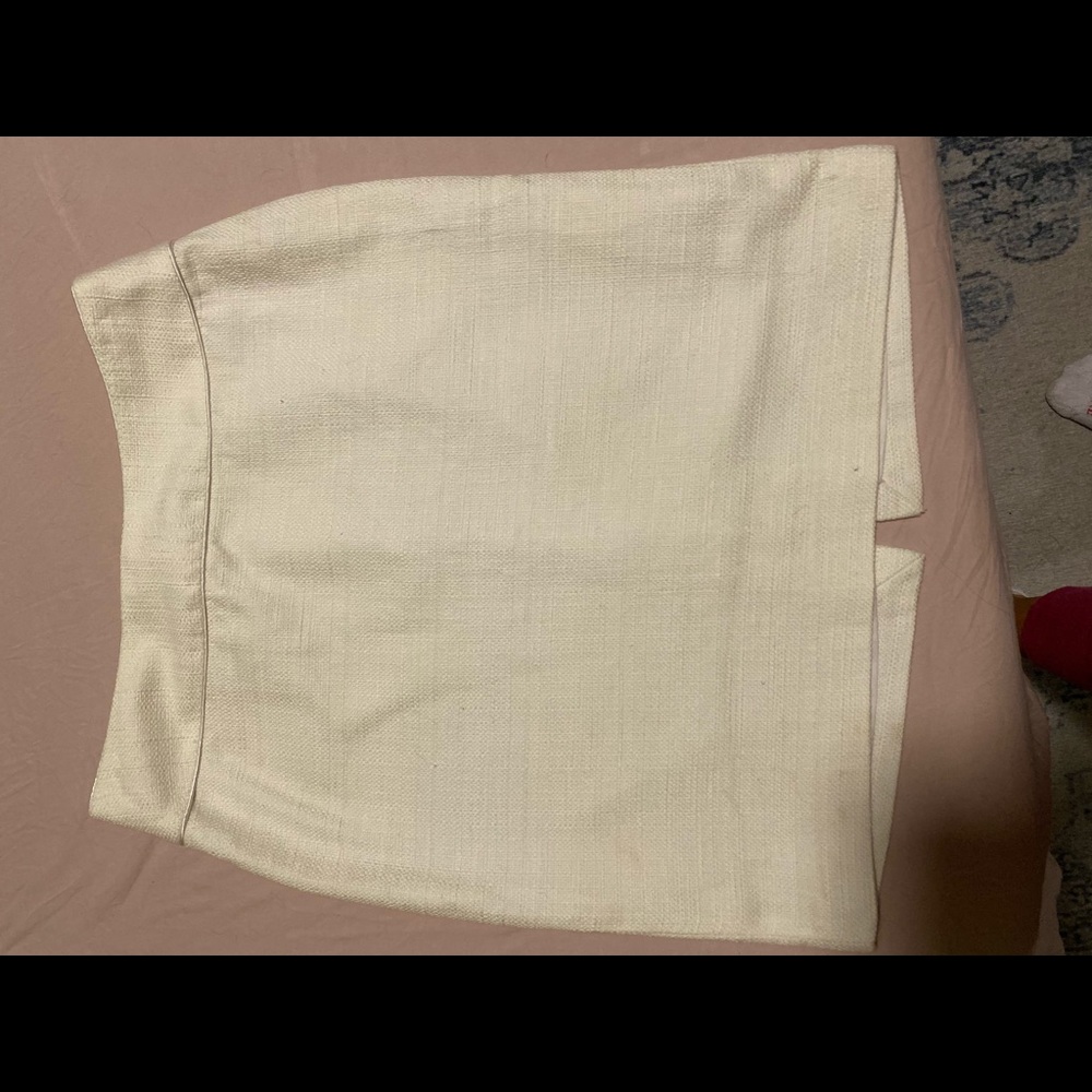 Mini white skirt